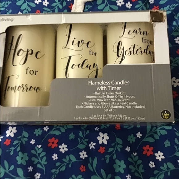 New with tags flameless candles with timer total set of three - Picture 2 of 7
